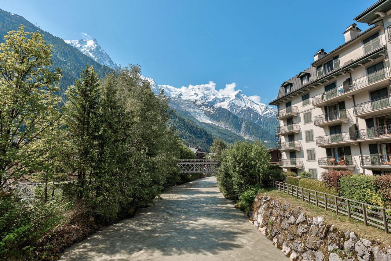 Apartment Cosmiques - Alpes Travel - Central Chamonix - Sleeps 4 מראה חיצוני תמונה