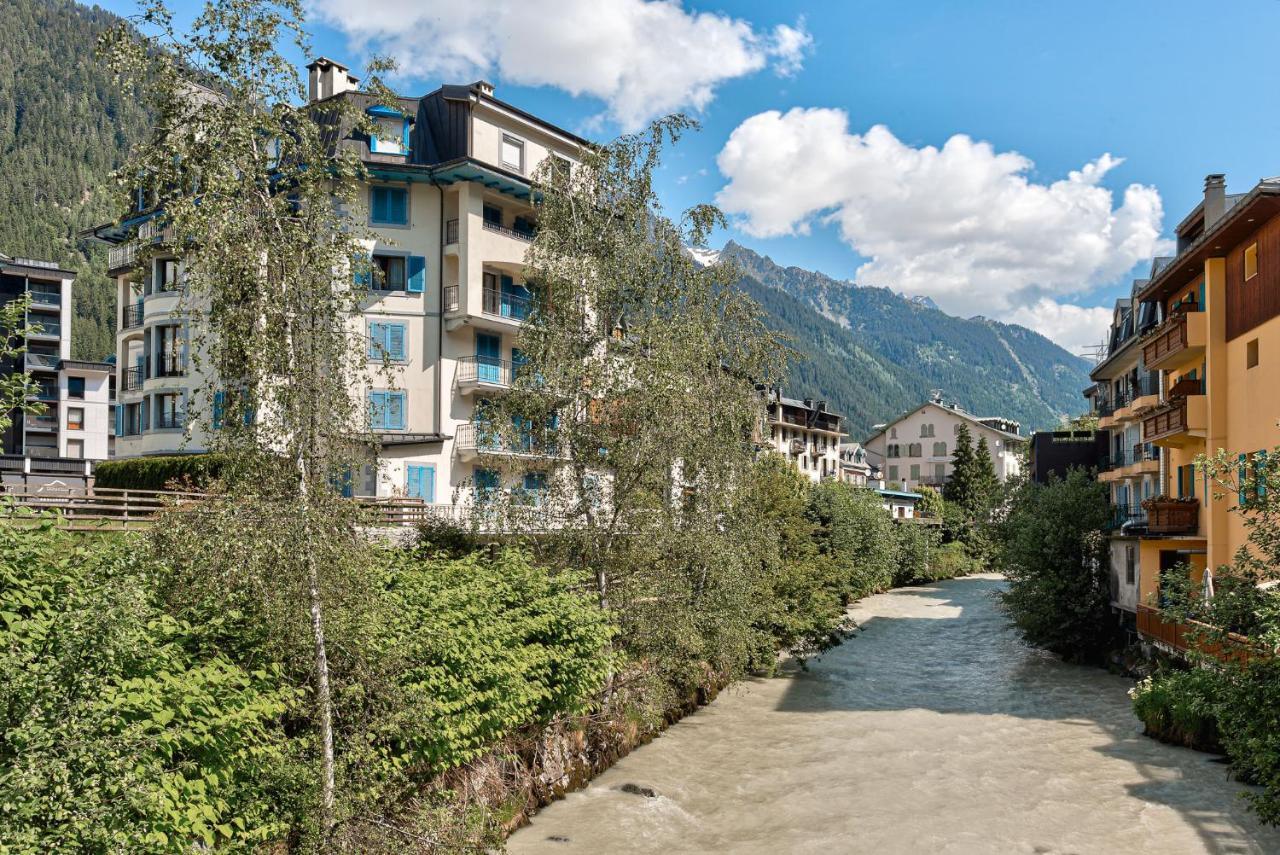 Apartment Cosmiques - Alpes Travel - Central Chamonix - Sleeps 4 מראה חיצוני תמונה